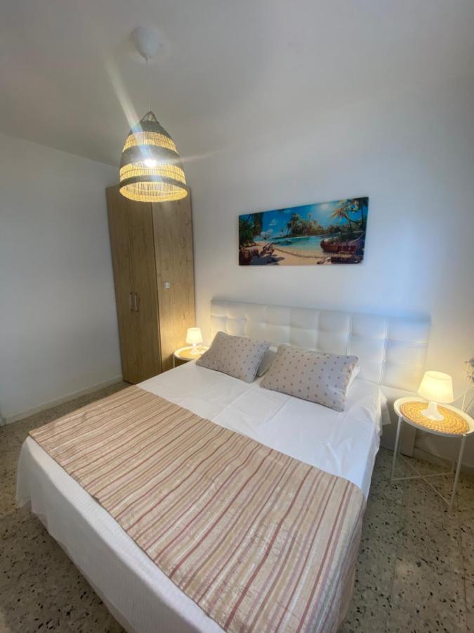 Apartment Oskar Beach Bat Yam Eksteriør billede