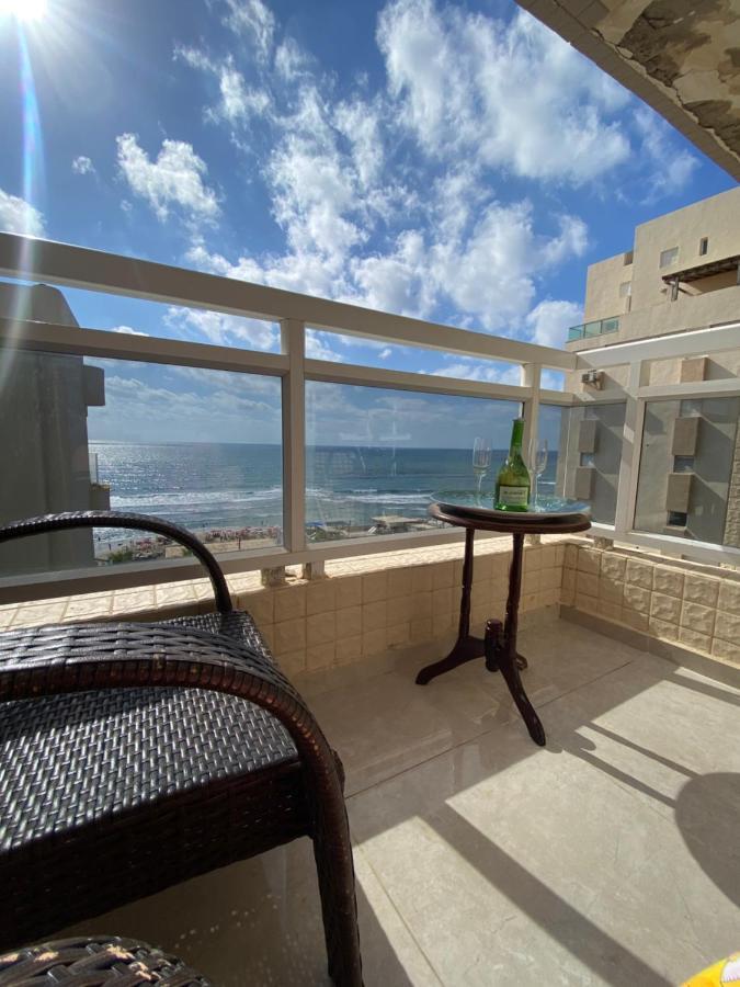 Apartment Oskar Beach Bat Yam Eksteriør billede