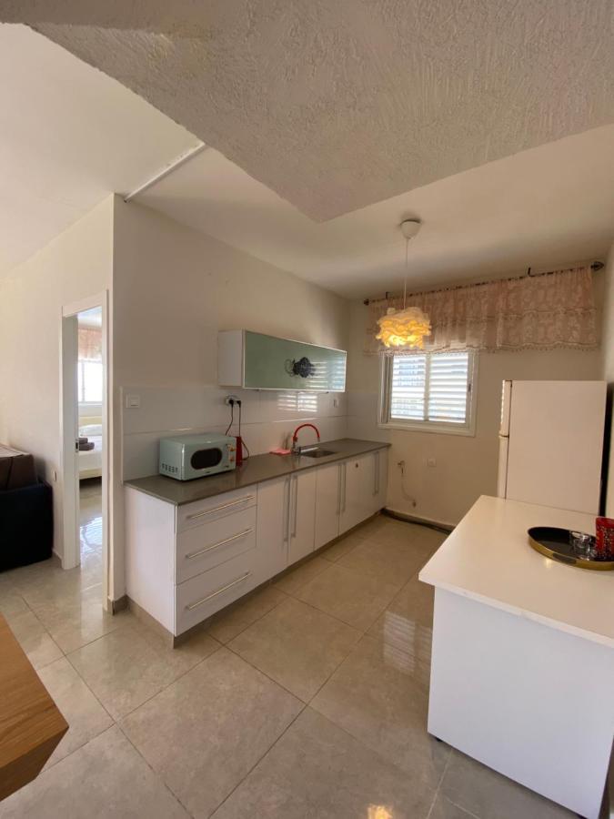 Apartment Oskar Beach Bat Yam Eksteriør billede