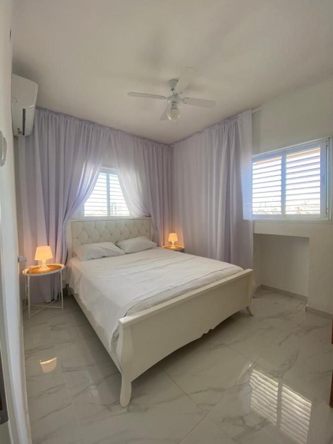 Apartment Oskar Beach Bat Yam Eksteriør billede