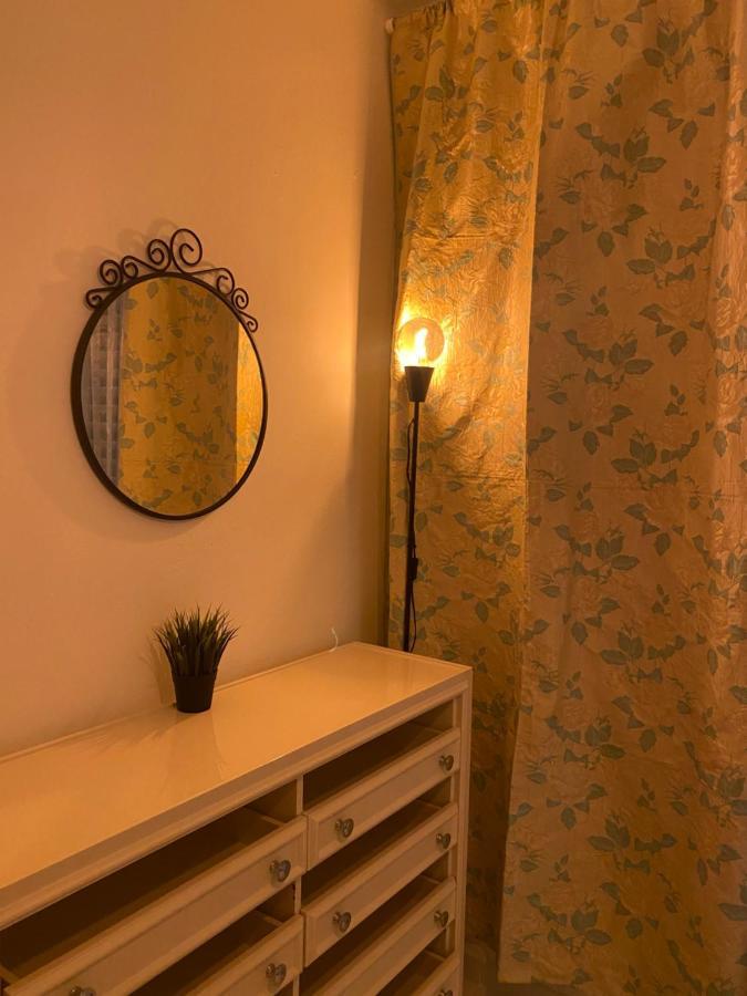 Apartment Oskar Beach Bat Yam Eksteriør billede